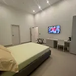 Dimora Chiaia 4* Neapel