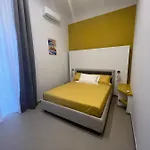 Dimora Chiaia 4*