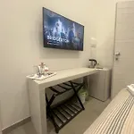 Dimora Chiaia 4* Neapel