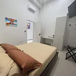 Dimora Chiaia 4*