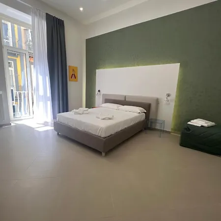 Guest house Dimora Chiaia 209 *
