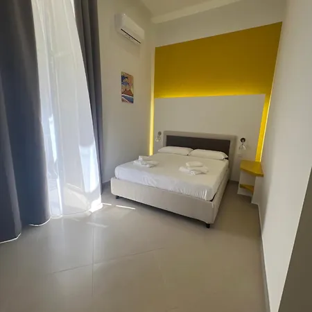 Dimora Chiaia 209 Guest house