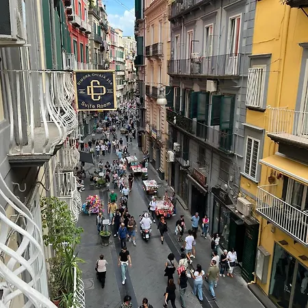 Dimora Chiaia 209 Affittacamere 4*