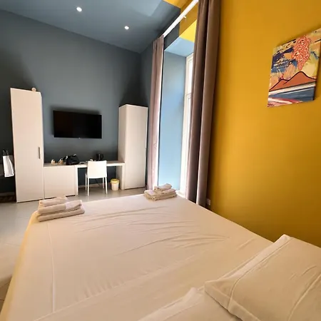 Dimora Chiaia 4* Napels