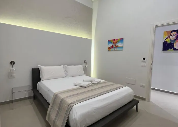 Dimora Chiaia 209 Affittacamere Napoli