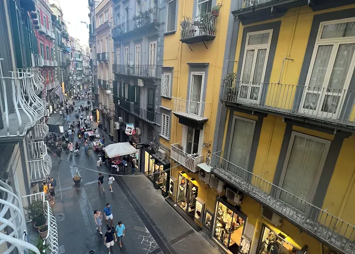 Dimora Chiaia 209 4*