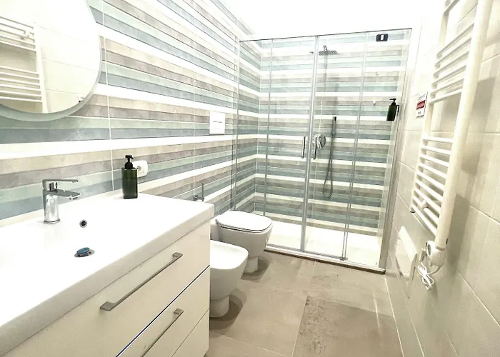 Dimora Chiaia 209 Affittacamere 4*