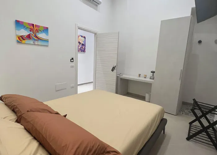 Dimora Chiaia 209 4*