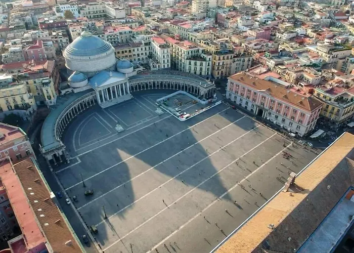 Affittacamere Dimora Chiaia 209 4*