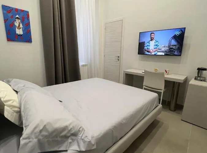 Dimora Chiaia 4*